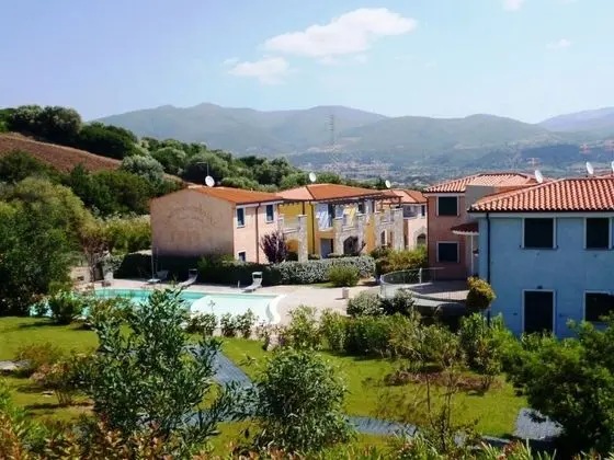 Residence with Swimming Pool in Green Countryside near Thermal Baths - Oda