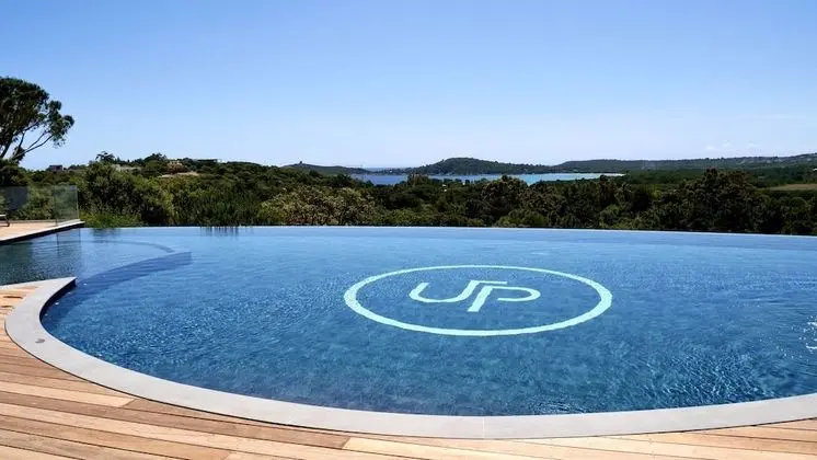 Hotel Residence U Paesolu - Havuz