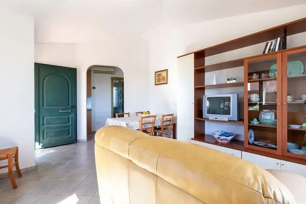 Residence Verde Navarrese B - Oda Düzeni