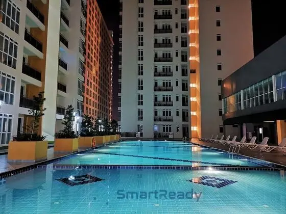 Residences at Daya by SR Home - Havuz