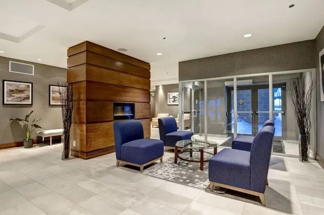Residences at Kanata Lakes - Öne Çıkan Resim