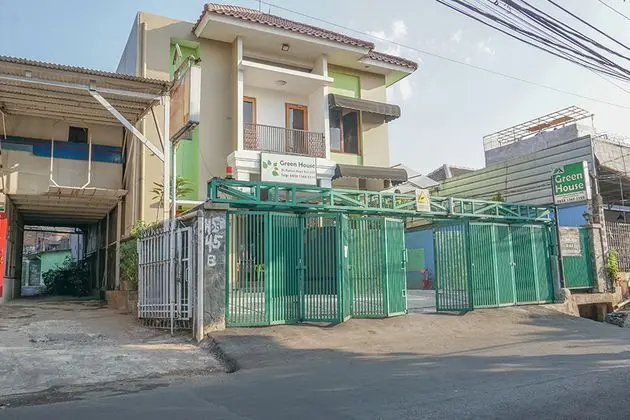Residences by RedDoorz near Kemang Square