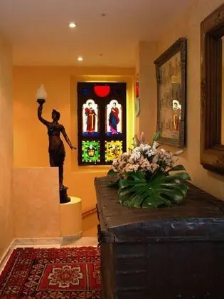 Residencia Real Del Castillo De Curiel - İç Mekan