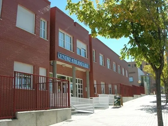 Residencia universitaria Atilano Coco