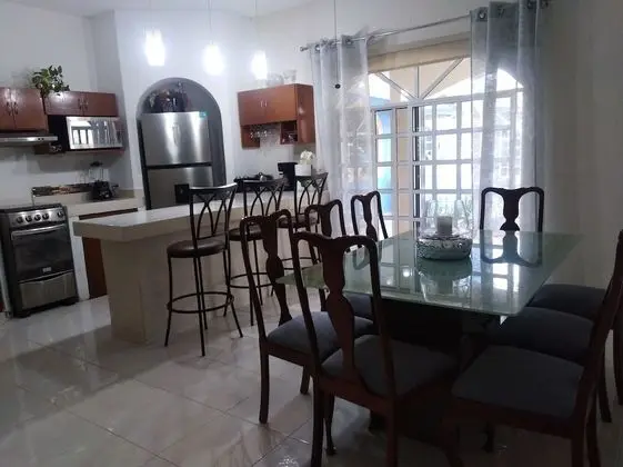 Residencia Uribe - Beautiful House With Private Pool - Yerinde Yemek