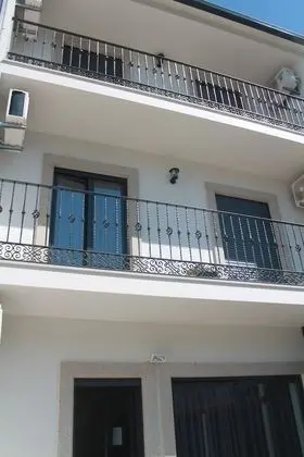 Residencial Kuarenta&Um - Dış Mekan