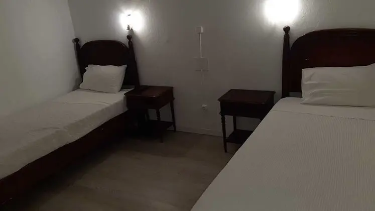 Residencial Miradoiro Guest House - Oda
