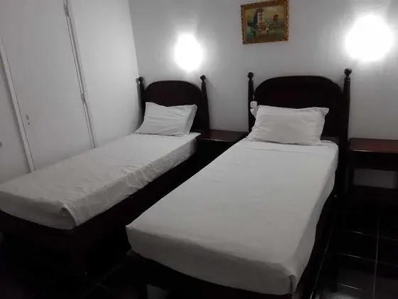 Residencial Miradoiro Guest House - Oda