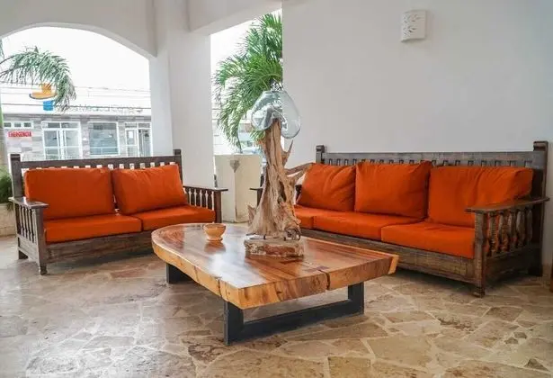RESIDENCIAL PARAISO POOL - Lobi