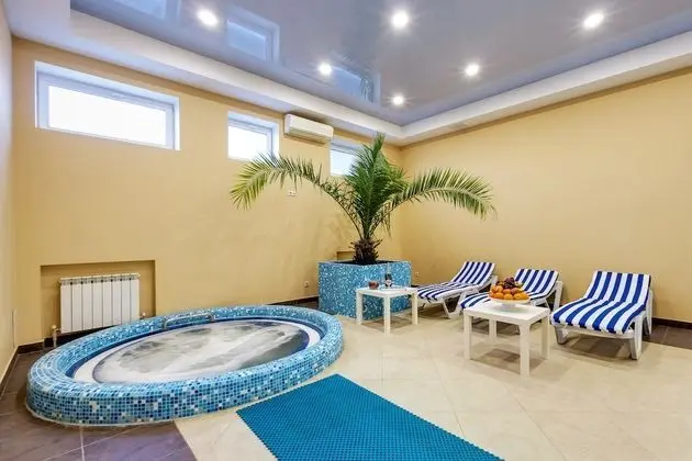 Resident Hotel - Havuz