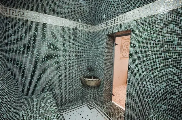 Resident Hotel - Spa