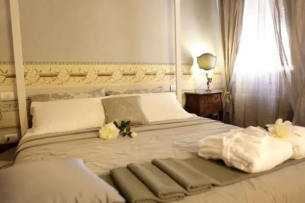 Residenza d'Epoca - B&B Santa Caterina - Oda