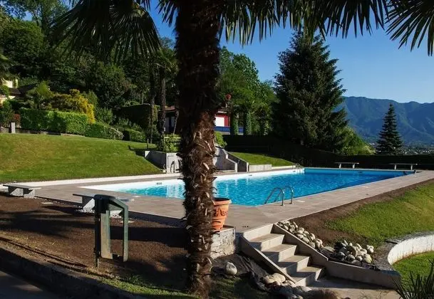 Residenza due Laghi Pool Lake View - Havuz