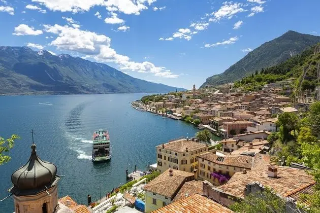 Residenza Rocca del Lago 2
