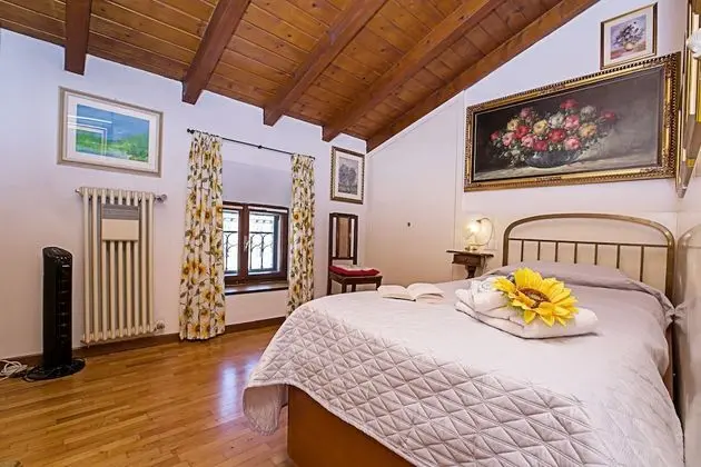 Residenza Rocca del Lago 2 - Oda