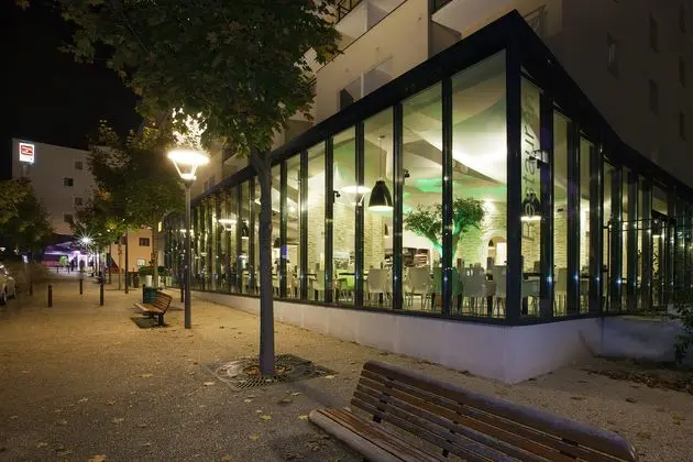 Residhome Paris Massy - Yeme / İçme