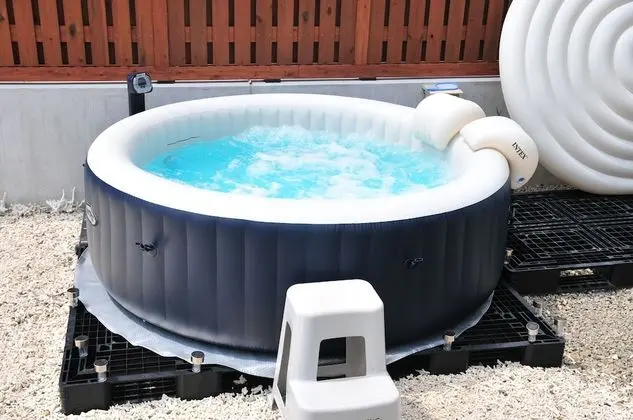 Resoneccha Villa in Katetsu - Glamping - Havuz