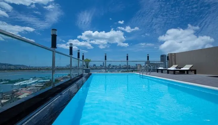 Rest Hotel & Apartment - Havuz
