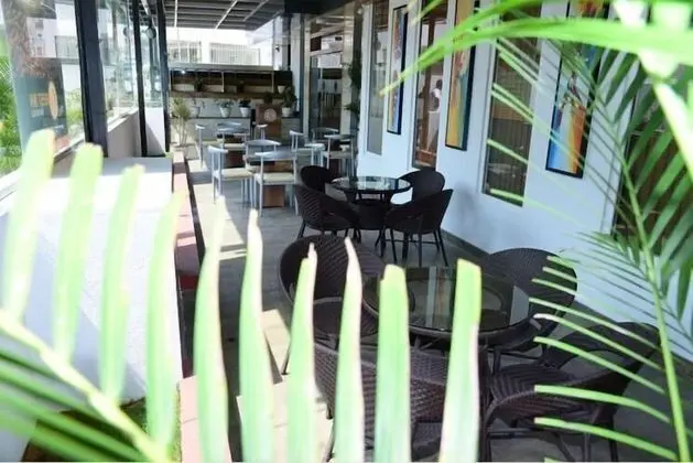 Rest Inn SKR a Petrichor Hotel - Yerinde Yemek