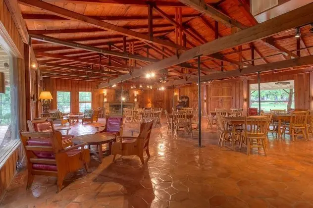 Rest yourself River Ranch - İç Mekan