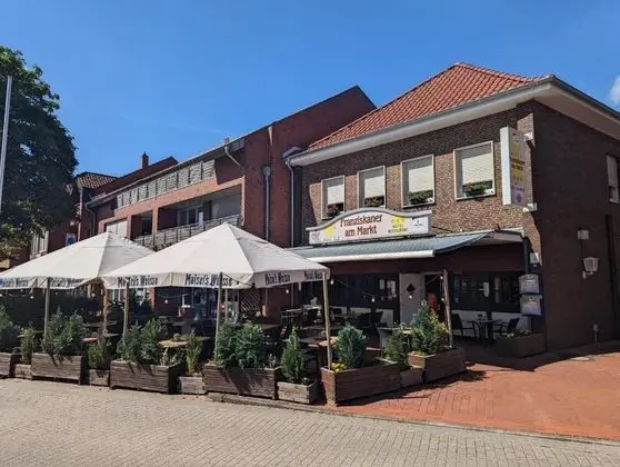 Hotel - Restaurant Franziskaner am Markt - Dış Mekan