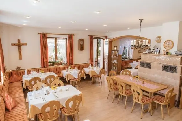 Hotel-Restaurant Gasthof Adler - Yerinde Yemek