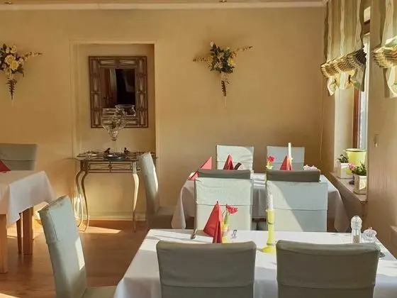 Hotel Restaurant Heidrich - Yerinde Yemek