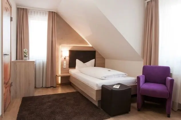 Hotel - Restaurant Hirsch - Oda