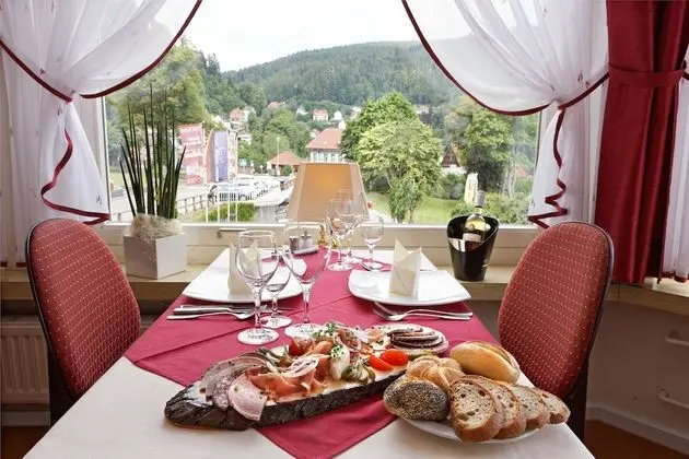 Hotel-Restaurant Ketterer am Kurgarten - Yerinde Yemek