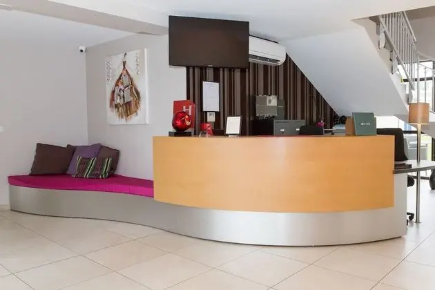 Hotel Restaurant Le Domaine des Oliviers - Lobi