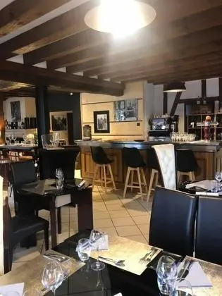 Hotel Restaurant Le Flaubert - Yerinde Yemek