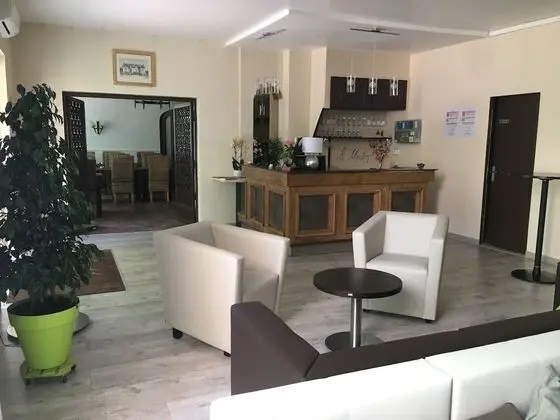 Hotel Restaurant Le Moulin - Lobi