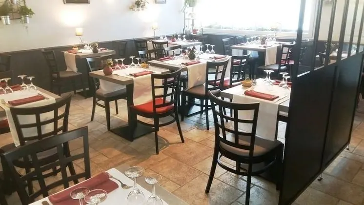 Hotel Restaurant L'Emeraude - Yerinde Yemek