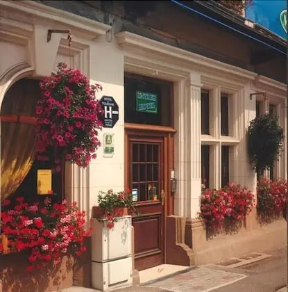 Hotel Restaurant Moderne Bellavi