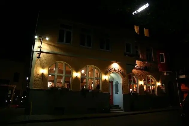 Hotel Restaurant Nassauer Löwen - 1