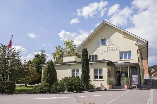 Hotel Restaurant Neuhaus - Dış Mekan