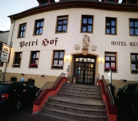 Hotel Restaurant Petri-Hof - 1