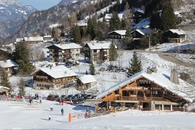 HOTEL Restaurant U'FREDY - Dış Mekan