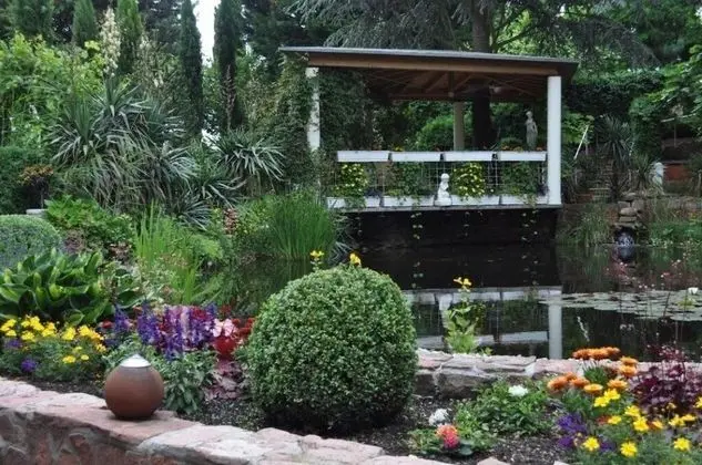 Hotel-Restaurant Winzergarten - Dış Mekan