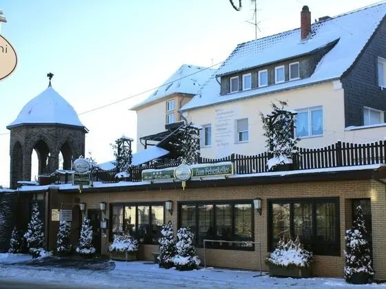 Hotel Restaurant Zum Felsenkeller - 1
