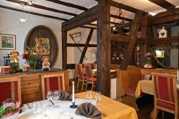 Hotel-Restaurant Zum Karpfen - Yerinde Yemek