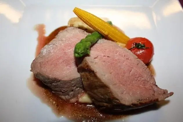 Hotel-Restaurant Zum Schwanen - Yerinde Yemek