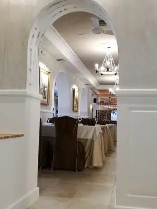 Hotel Restaurante Montserrat - Yerinde Yemek