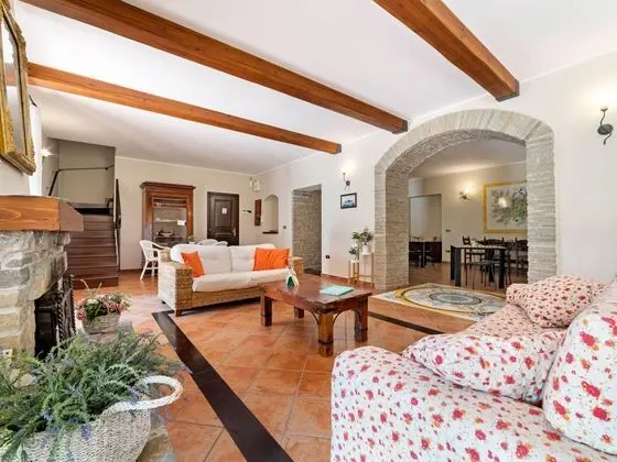 Restful Villa in Albanella With Swimming Pool and hot tub - Öne Çıkan Resim