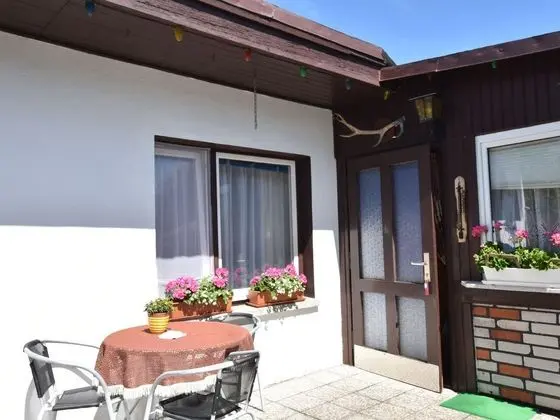 Restful Bungalow in Kühlungsborn near Beach - Yerinde Yemek