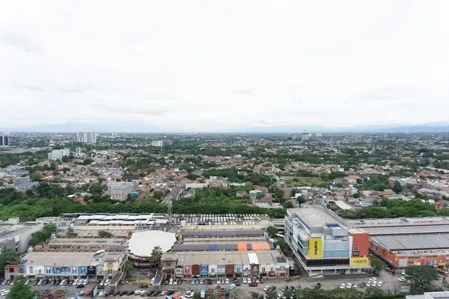 Restful And Comfortable Studio Transpark Bintaro Apartment