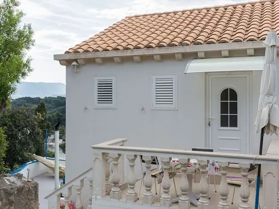 Restful Villa in Dalmatia With Garden