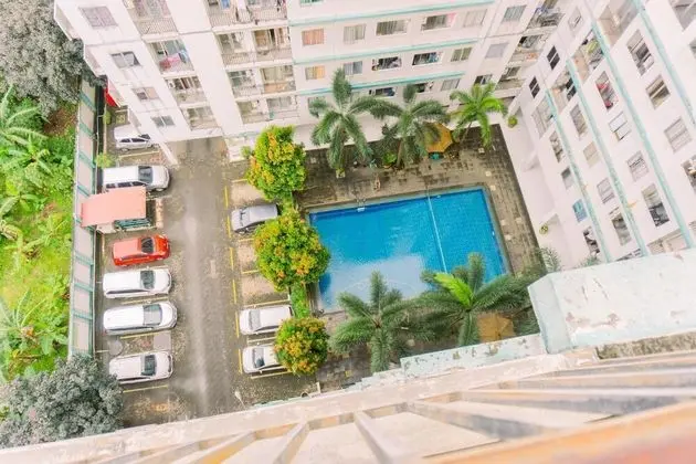 Restful And Simply 2Br At Sky View Apartment - Dış Mekan