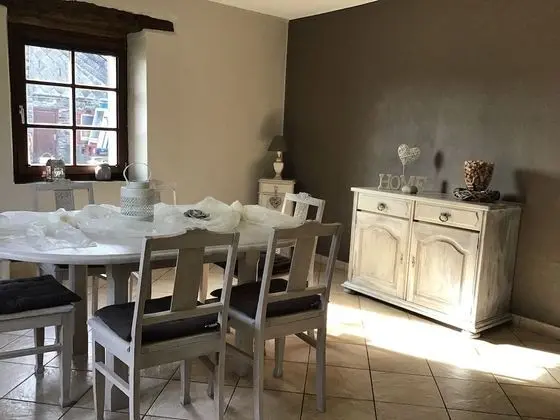 Restored Cottage in an old Ardennes Farmhouse - Yerinde Yemek
