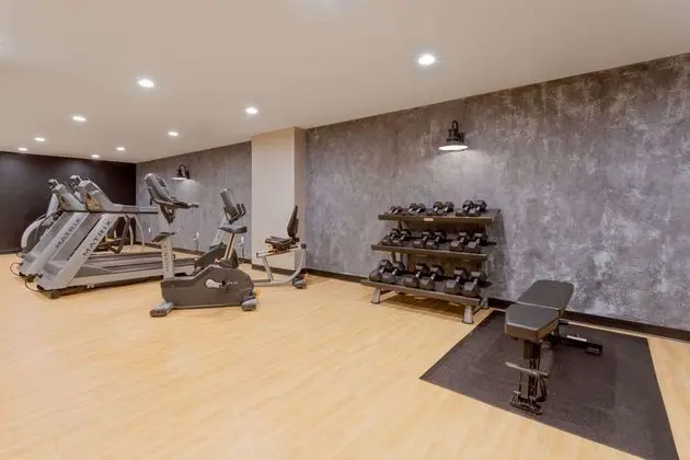 Retlaw Plaza Hotel
